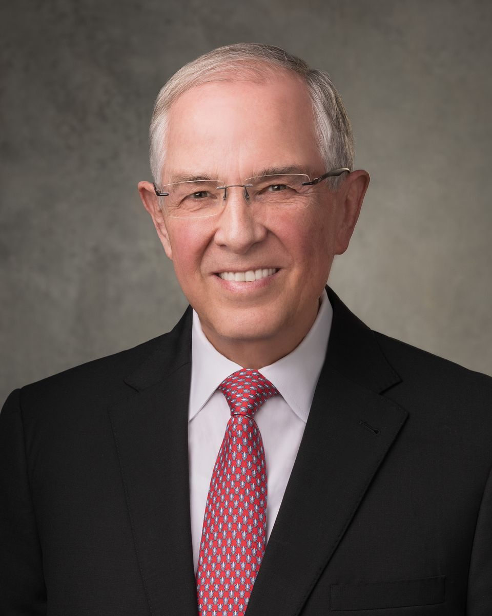 Official portrait of Elder Neil L. Andersen