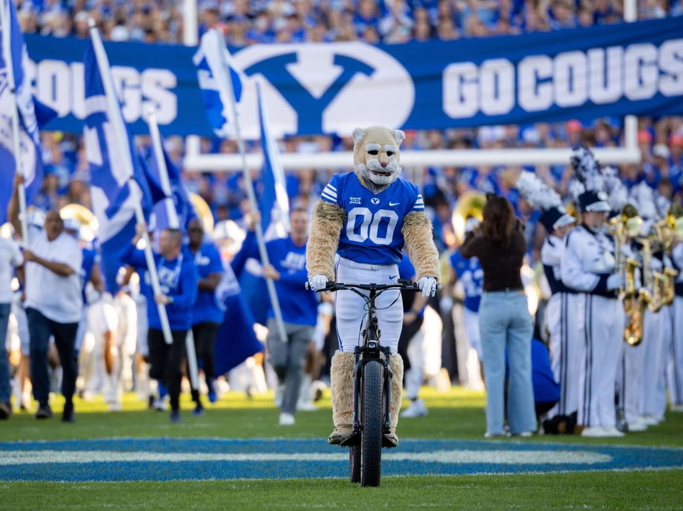 File photo: Cosmo the Cougar rides onto the field with BYU players before the Oct. 17, 2026, Notre Dame game